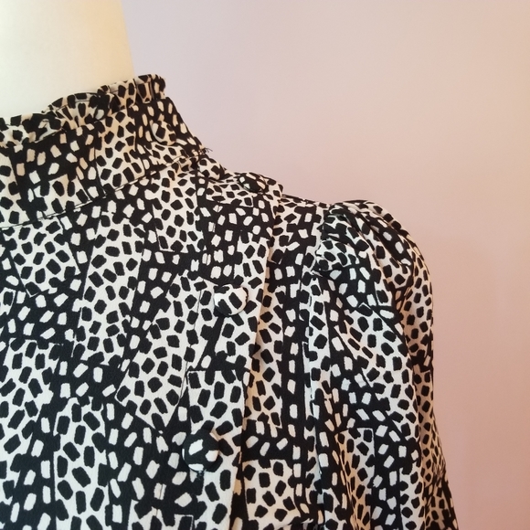 Who What Wear | Peplum Top | Size X-Small - Picture 6 of 9